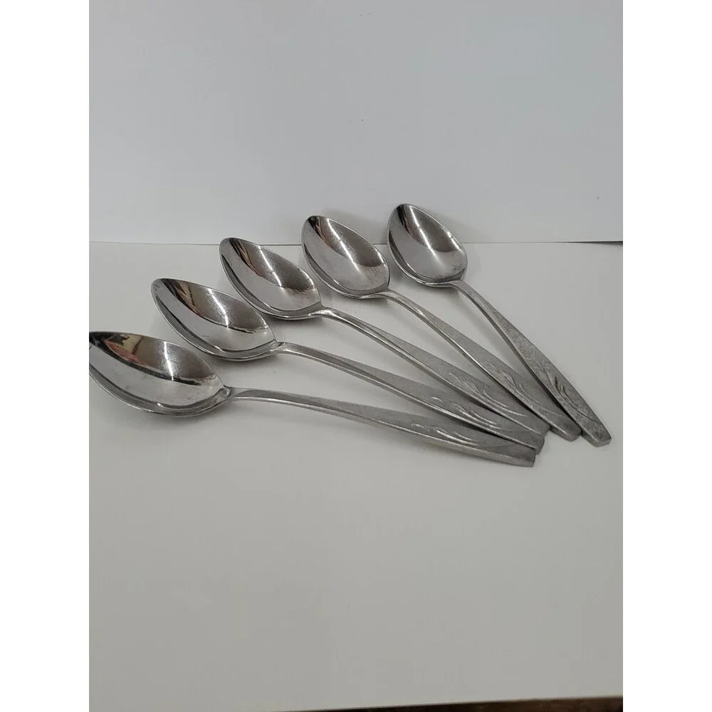 Northland Stainless (Japan) Burnished Pattern #OHS125 By‎ Oneida (16 Piece Lot)